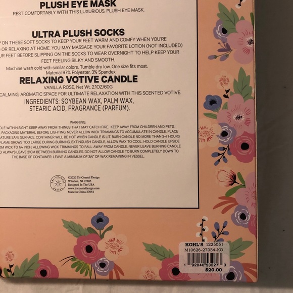 3 for $20- Tri-Coastal Design Mask. Socks. etc - Picture 2 of 4